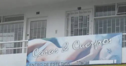 CARAS Y CUERPOS CENTRO DE ESTETICA CARAS Y CUERPOS CENTRO DE ESTETICA